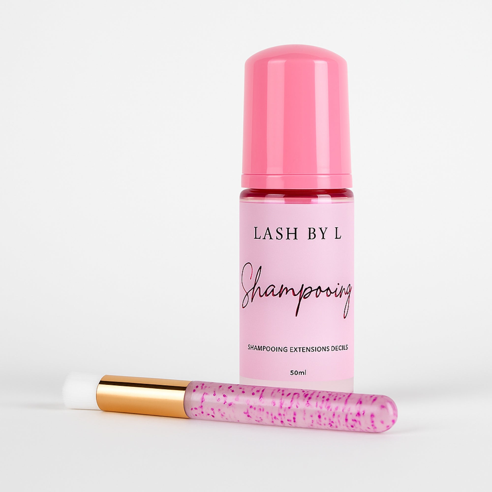 SHAMPOO & BRUSH